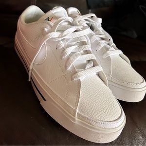 Nike court legacy white